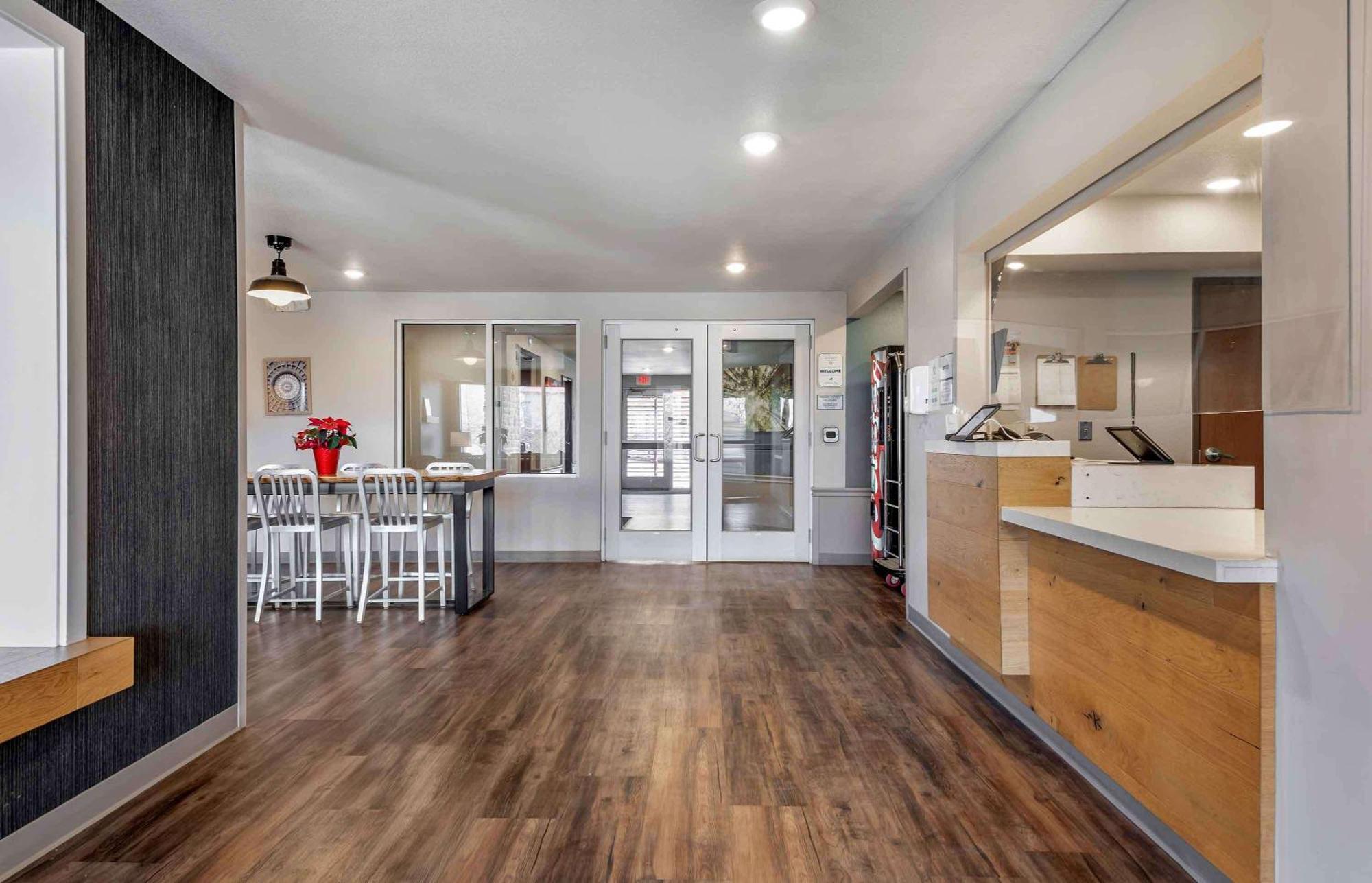Extended Stay America Select Suites - Pittsburgh - Cranberry Крэнберри-Тауншип Экстерьер фото